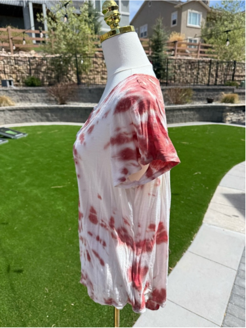 Knox Rose Tie Dye Boho Top M | Red White Short Sleeve Blouse | Flowy Casual - Picture 2 of 5